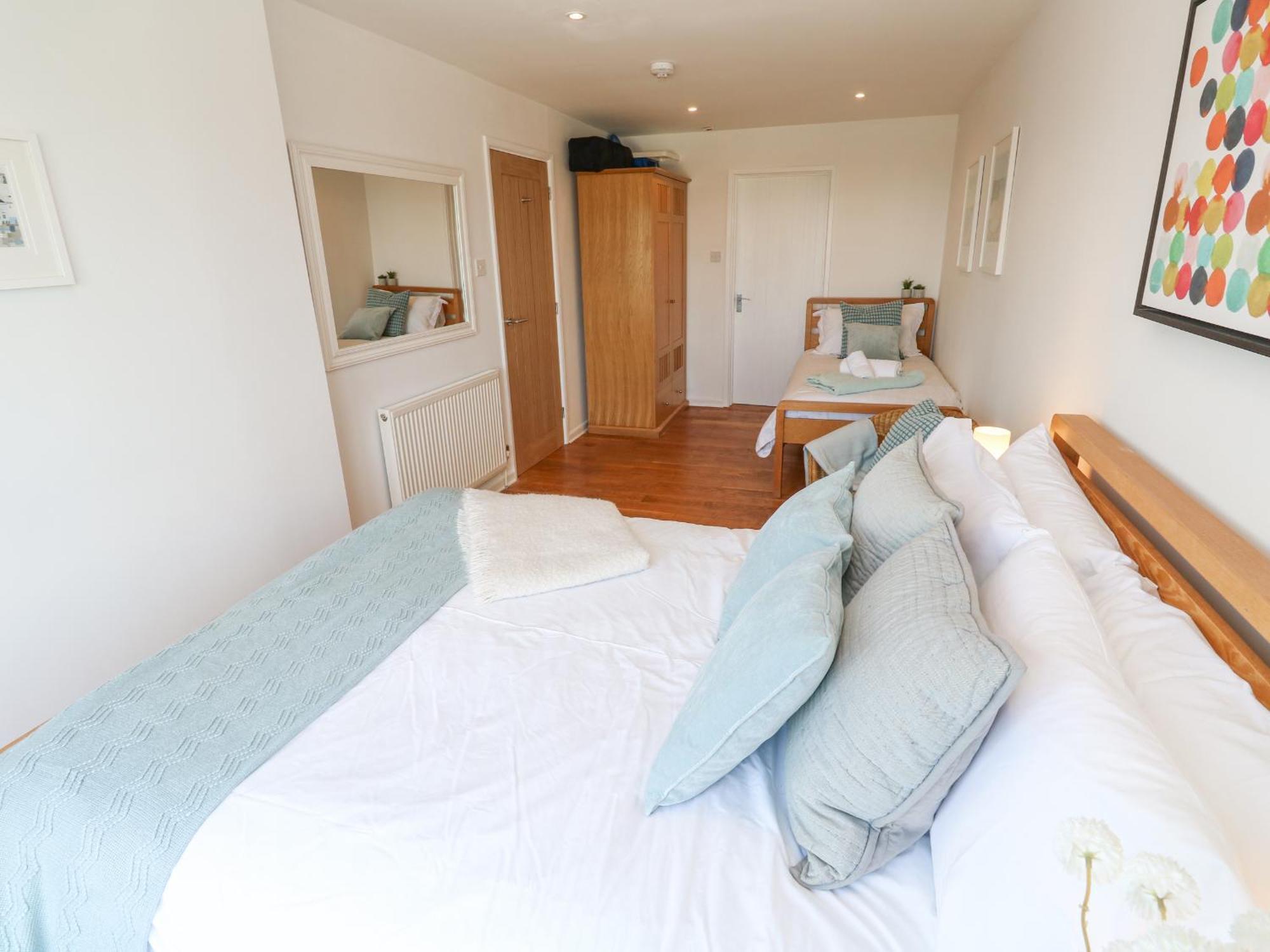 Island View Apartment