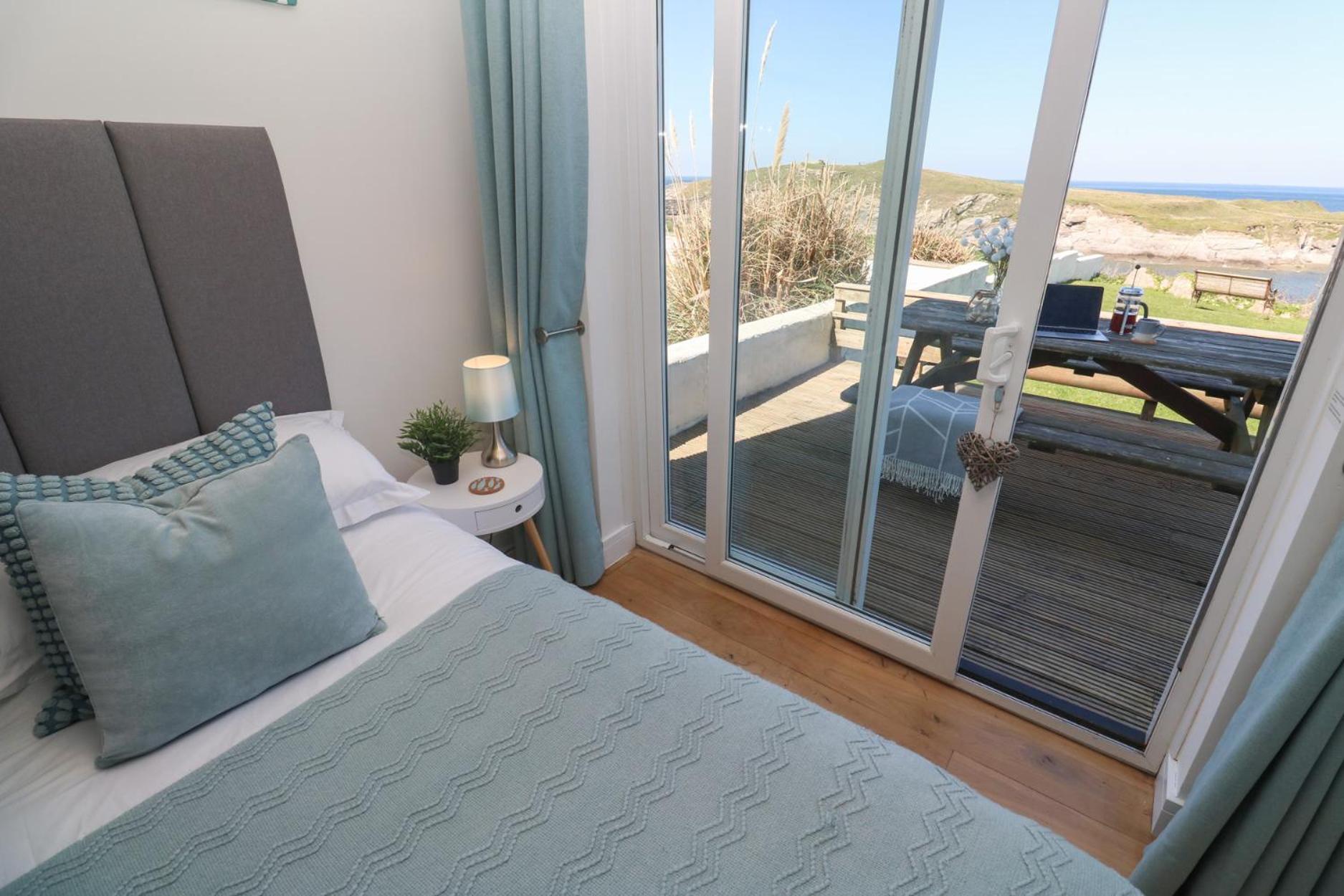 Island View Apartment *
